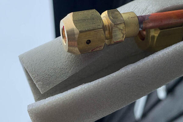 R32 og flaring innendørs